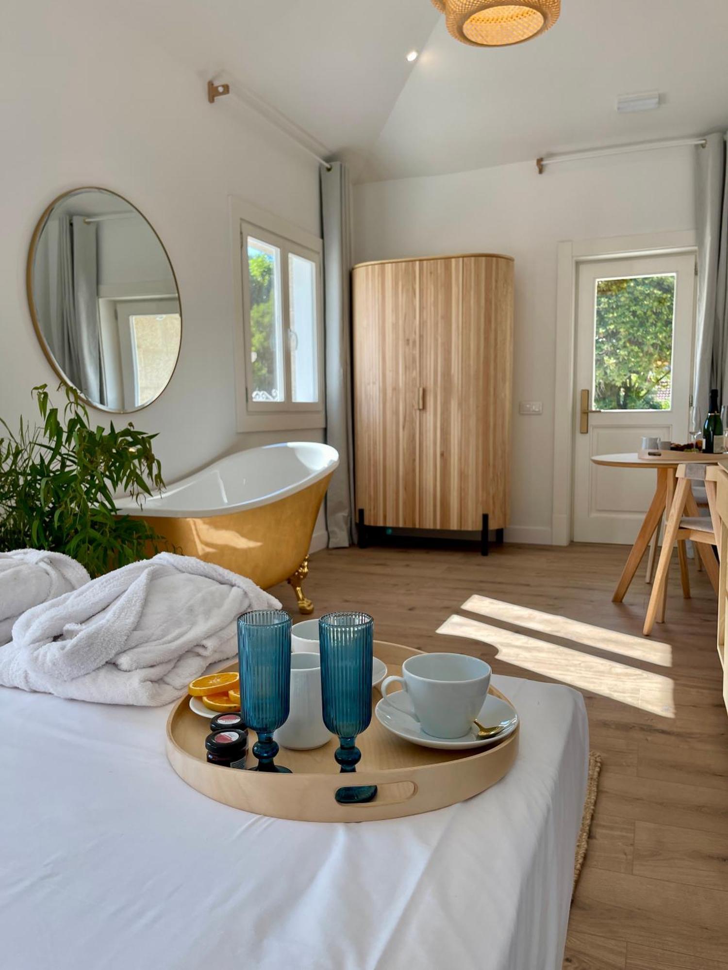 Villa Boutique 1880, Escapada Romantica Con Spa Privado Exterior, Privacidad Y Servicio Personalizado A Lama Екстер'єр фото