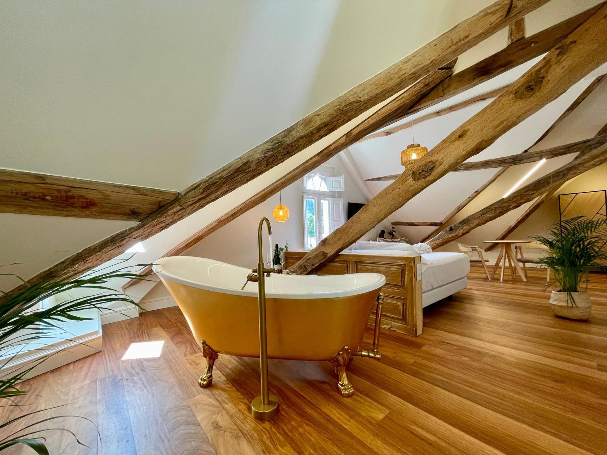 Villa Boutique 1880, Escapada Romantica Con Spa Privado Exterior, Privacidad Y Servicio Personalizado A Lama Екстер'єр фото